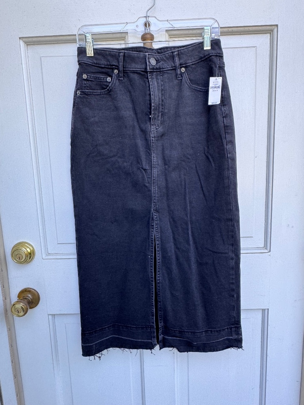 NWT Gap Black Denim Maxi Skirt Size 27 4P Front Slit Raw Hem